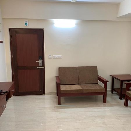 Vennela Hotel Apartments Μπανγκαλόρ Εξωτερικό φωτογραφία